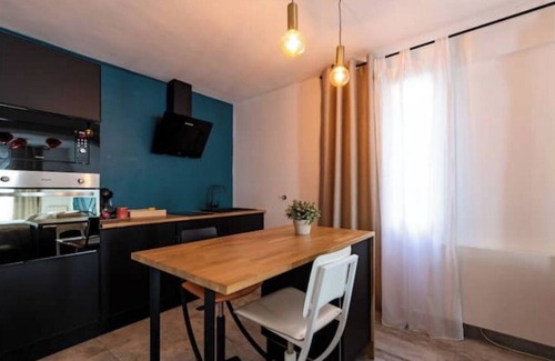 Faubourg North Apartment | Suite with jacuzzi-sauna Darcy/suite and spa 21