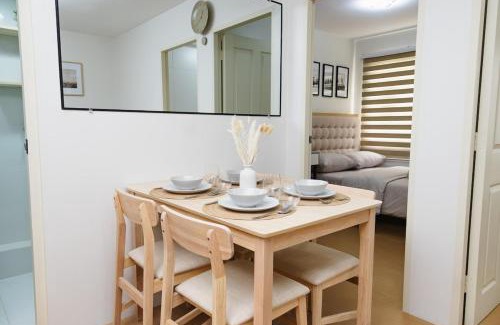 Mandurriao Apartment | SuiteEscape