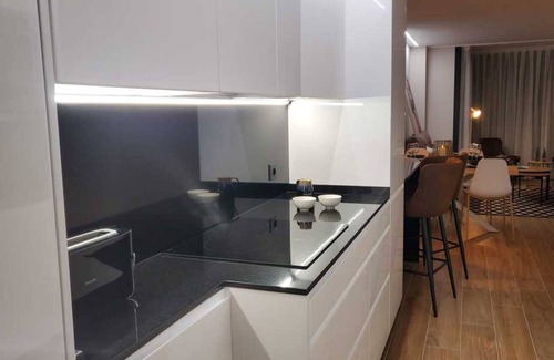 Maria Auxiliadora Apartment | Suitel Cíes Lily Rodsen - Love your Stay