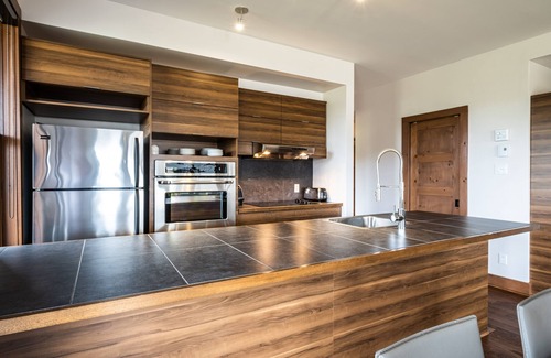 Lac Superieur Village Apartment | Suites Sur Lac