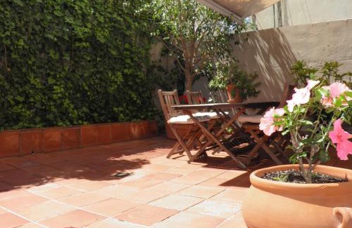 Sant Gervasi – la Bonanova Apartment | Suitur Courtyard Apartment