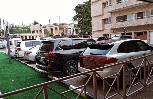 Ikoyi Apartment | Sujimoto Apartment MacDonalds