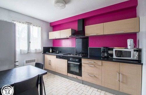 Saint-Sauves-d'Auvergne House | Sully - Saint-sauves-d'auvergne