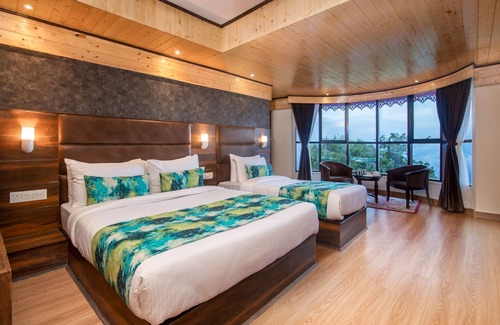 Darjeeling House | Sumi Queen's Yard Rink Mall Darjeeling