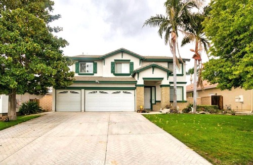 Chino House | summer cool house