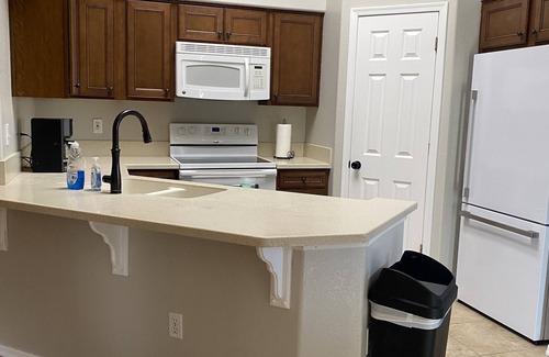 Mohave Valley House | SummerHaven 5 minute drive to river