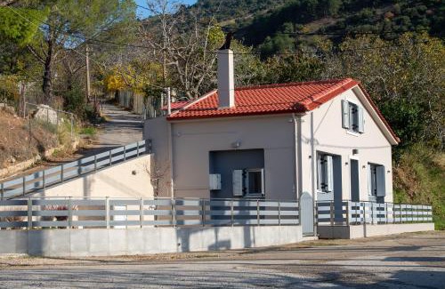 Kalavrita House | Summit Guest House