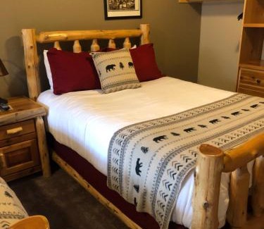 Moose Pass Resort | Summit Lake Lodge