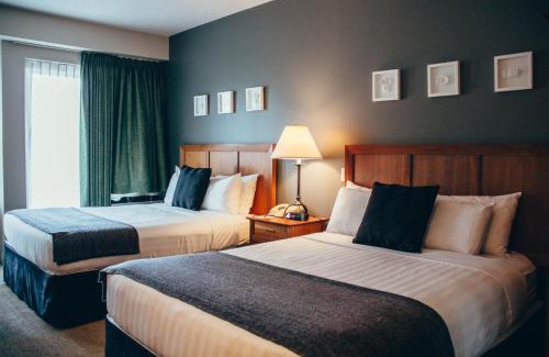 Village North Hotel | Summit Lodge Boutique Hotel by Paradox
