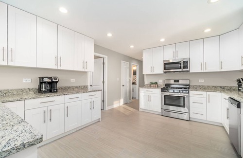 Summit House | Summit Rental - W 56th Street