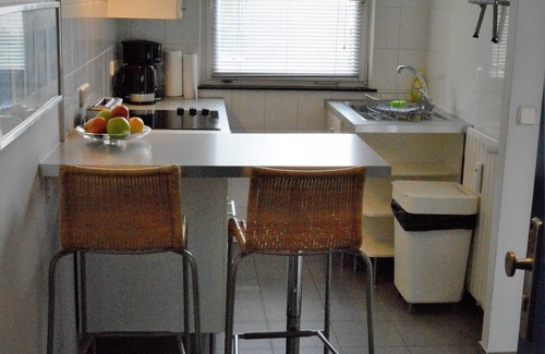 Schoeneberg Apartment | Sunny and quiet In the heart of Schöneberg/near Kudamm with a large balcony