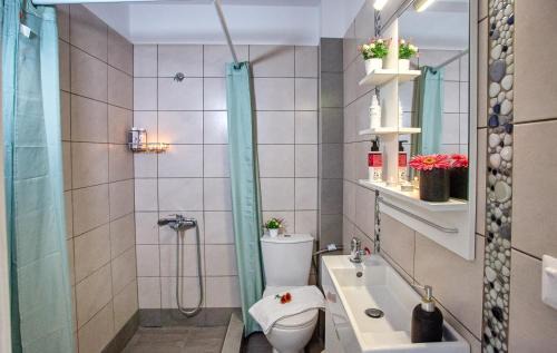 Nea Peramos Apartment | Sun & Sea Luxury Apartment