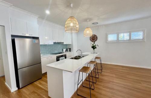 Vincentia House | Sun Sea - New build, Luxury in Vincentia with Ocean Views