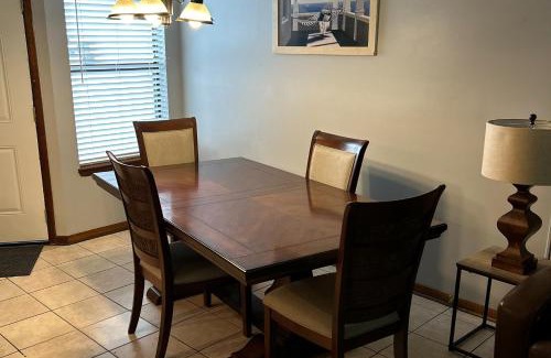 Arlington Apartment | Sun & Shine