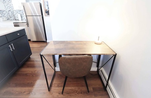 Fraser Condo | Sun Sung Cozy Condo A Stylish Escape for 4!