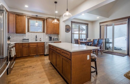 Cle Elum Ski Chalet | Suncadia 3 Bdrm Townhome with Private outdoor fireplace
