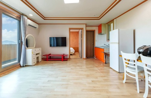 Hadae House | Suncheon The Sky Pool Villa