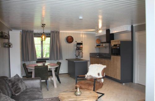 Stollet House | Sundbergsheden Stugby