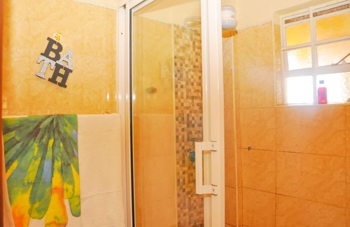 Nairobi Hotel | Sundowner Studio