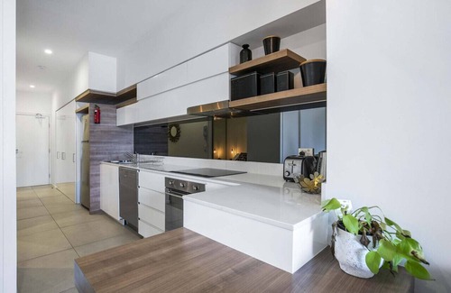 South Brisbane Apartment | Sunny 1b in heart of South Bris!