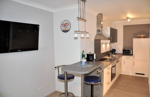 Scharbeutz Apartment | Sunny 2 room apartment near the beach with balcony and partial sea view