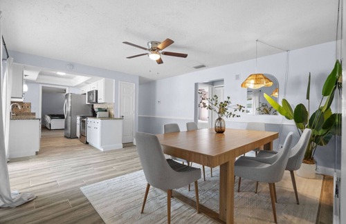 Bay Crest Park House | Sunny 4BR Home w/Pool & Indoor‑Outdoor Patio