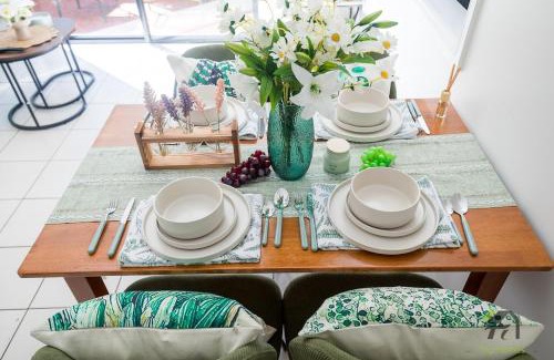 Blacktown House | Sunny and Vibrant Home