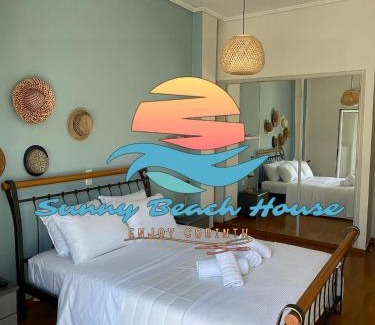 Korinthos Apartment | Sunny Beach House