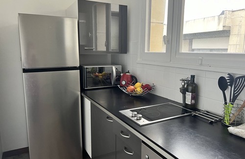 Franconville Apartment | Sunny Flat, Parking & RER C et Ligne H
