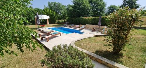 Loborika Villa | Sunny Garden Villa with Pool