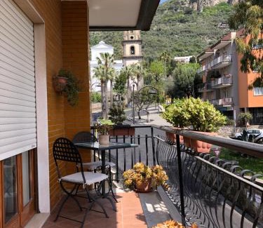 Meta House | Sunny Holidays Casa Vacanze