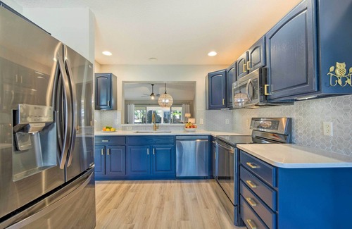Winifred Cottage | Sunny Home w/Golf Cart in The Villages!