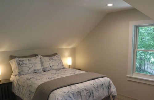 Moravia House | Sunny & Stunning Finger Lakes Retreat