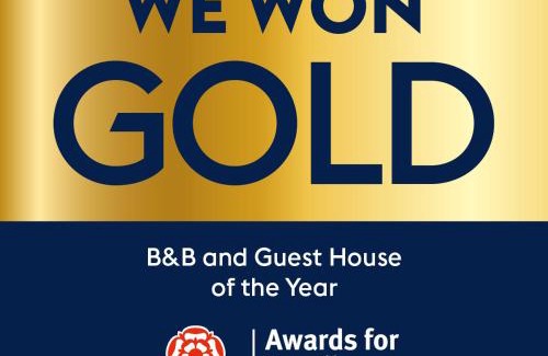 Southport Bed & Breakfast | Sunnyside Guest House Southport - winner of Best B&B in the country 2025