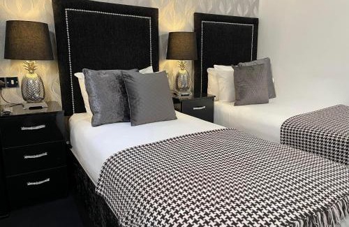 Southport Bed & Breakfast | Sunnyside Guest House Southport - winner of Best B&B in the country 2025