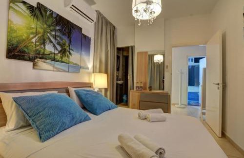 Cape Greko Villa | SunnyVillas: 4BR Villa☆Private Pool + Jacuzzi - Villa Amelie