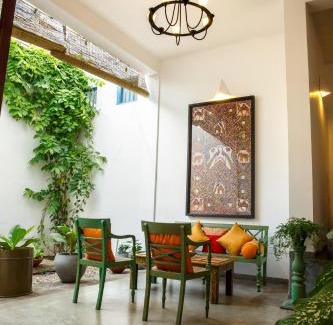 Wellawatta North House | Sunrise Boutique