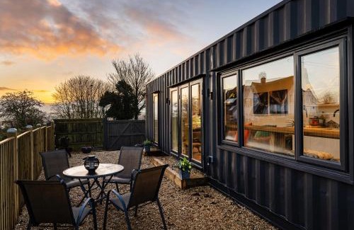 East Ilsley House | Sunrise Cabin