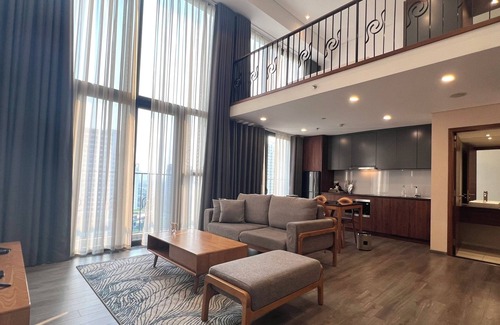 Trung Hoa Nhan Chinh Hotel | Sunrise Majestic - Vinhomes D'Capitale