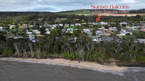 Grantville House | Sunset Balcony Bass Coast Beach House