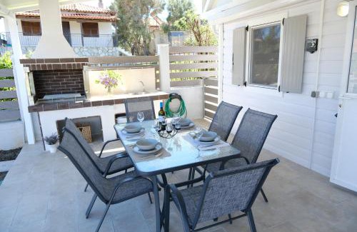 Nea Propontida House | Sunset Beach House