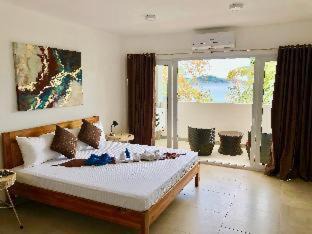 Romblon Island Hotel | Sunset Cove Beach & Dive Resort