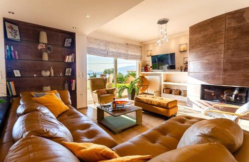 Mikri Mantineia Villa | Sunset Paradise - Verga's Utimate Seaview Getaway