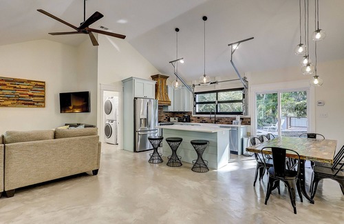 North Forest Beach House | Sunset Rentals | Heron 7 | Dog Friendly