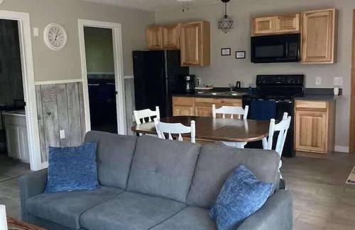 Bessemer Condo | Sunset Retreat at Powderhorn Mountain