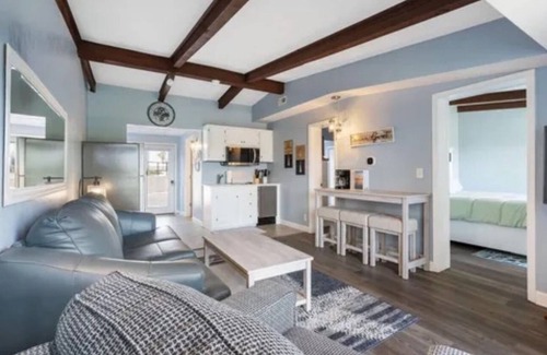Kimberling City Condo | Sunset Retreat at Kimberling City - pet friendly, ground floor condo, lake view