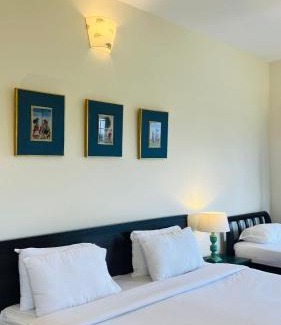 Kumaran Nagar House | Sunset Villa