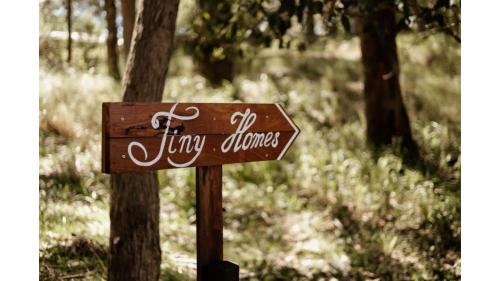 Bobs Farm House | Sunset Vine at Wonganella Estate 1 by Tiny Away