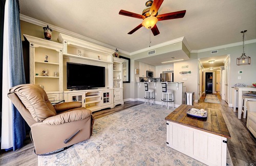 Thomas Drive Condo | Sunsets at Seychelles on the Gulf! Available dates 10/12 -10/16, 10/20 - 31