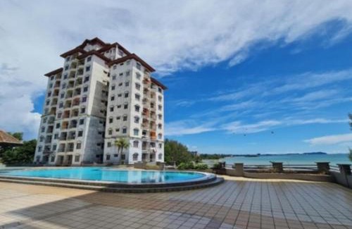 Taman Haji Zainal Apartment | Sunshine Bay Resort by NG